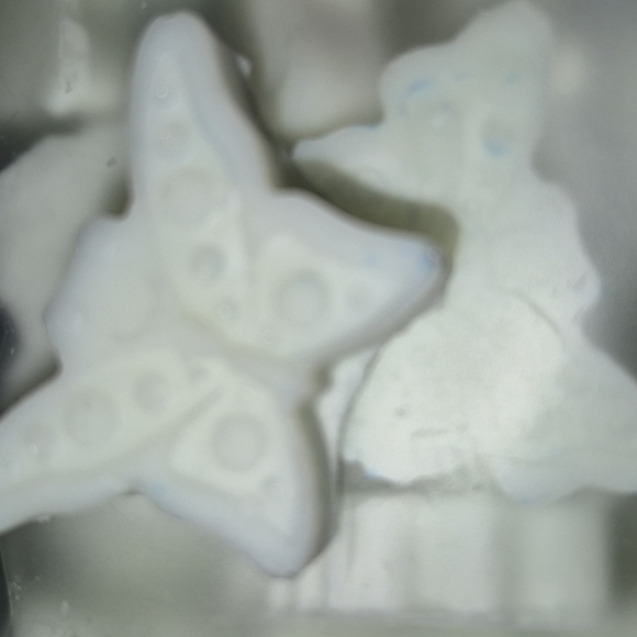 Wax Melts By Nugget - Picture 7 of 9